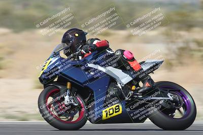 media/Nov-01-2025-CVMA (Sat) [[fc0f7531b8]]/Race 7-Formula Twins-Formula 40 UL/